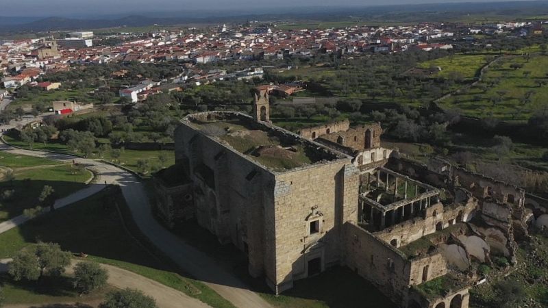 'Patrimonio en peligro': ¿por qué están en ruinas y cómo podríamos salvar nuestras joyas culturales?