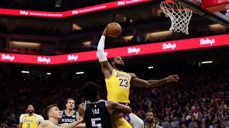 Los Lakers cierran su semana más triste con una victoria ante los Kings 