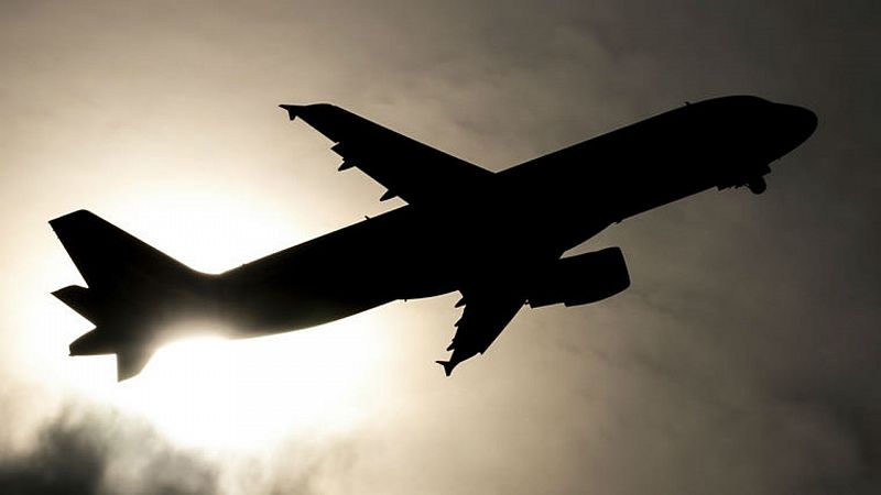 Los pasajeros, un día después del aterrizaje de emergencia: "Volábamos tan bajo que podía ver la Gran Vía desde el avión"