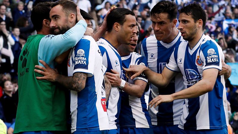 El Espanyol coge aire con el cuarto gol en cuatro partidos de Raúl de Tomás