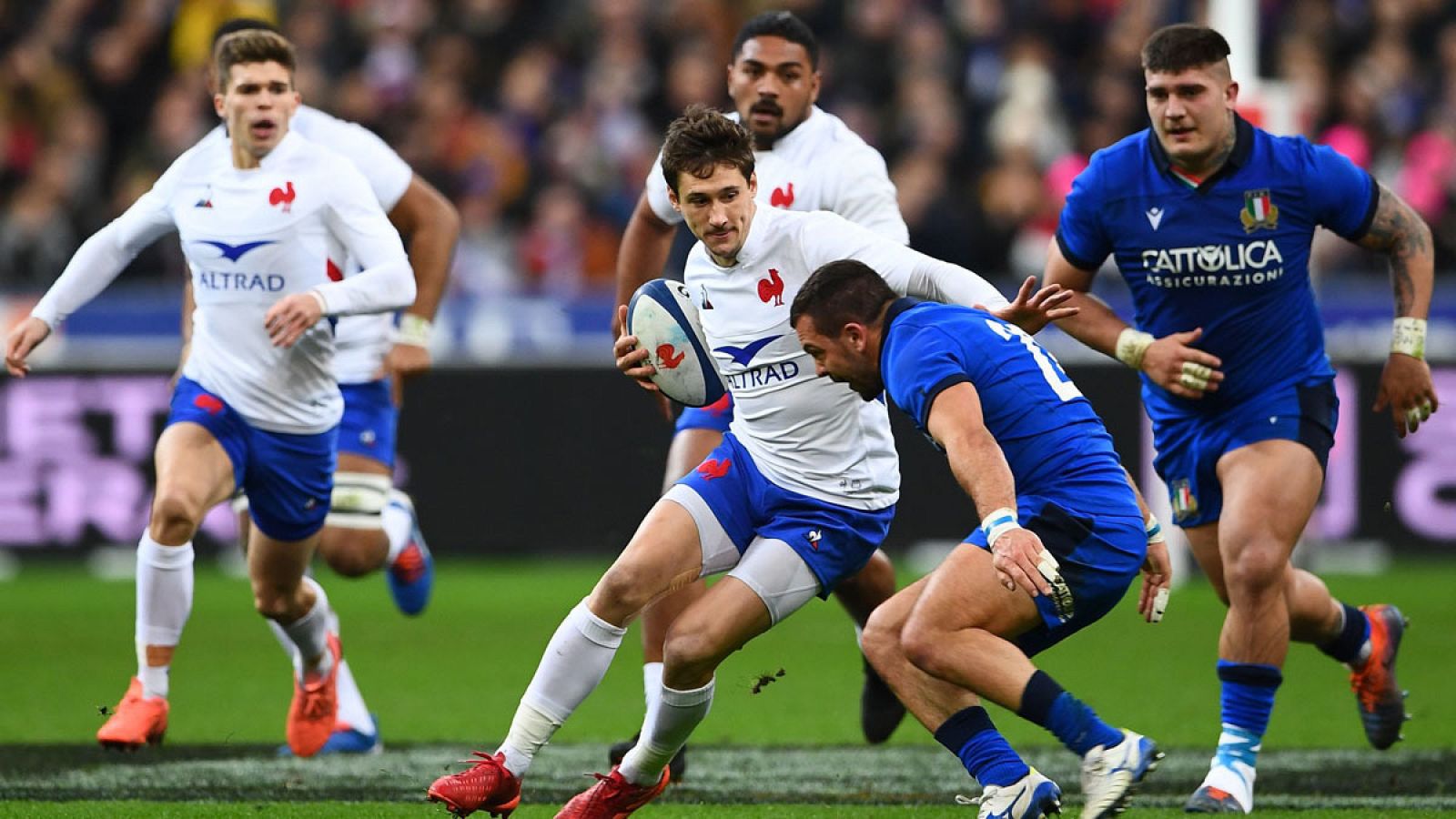 Baptiste Serin, en una acción en la que terminó en 'try'