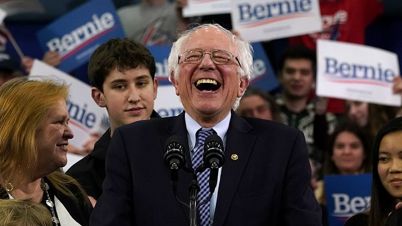 Bernie Sanders gana las primarias demócratas en New Hampshire seguido de cerca por Buttigieg
