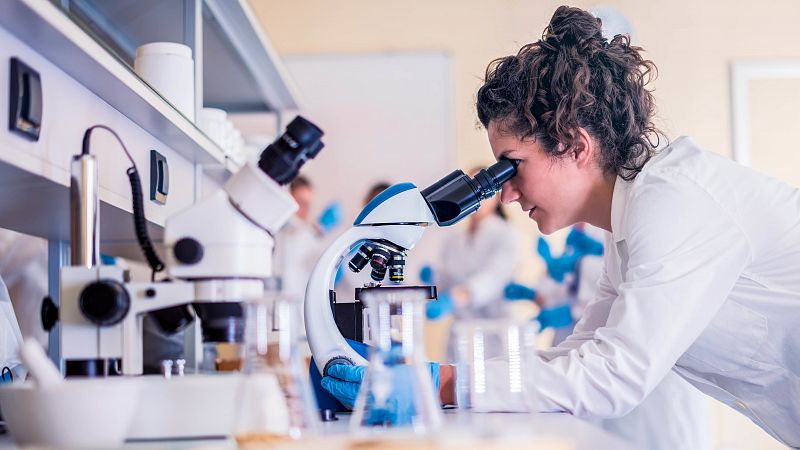 Vox impide que el Senado apruebe una declaración por el Día de la Mujer y la Niña en la Ciencia