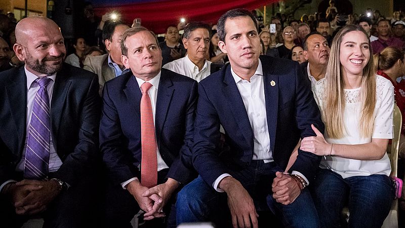 El tío de Guaidó, retenido en el aeropuerto de Caracas por portar supuestos materiales no declarados