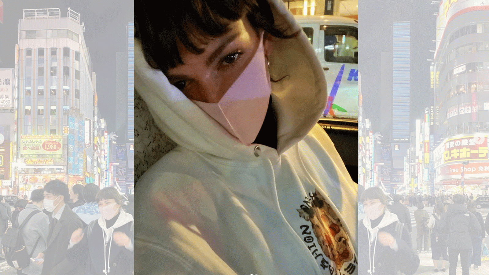 Úrsula Corberó en Tokio con mascarilla