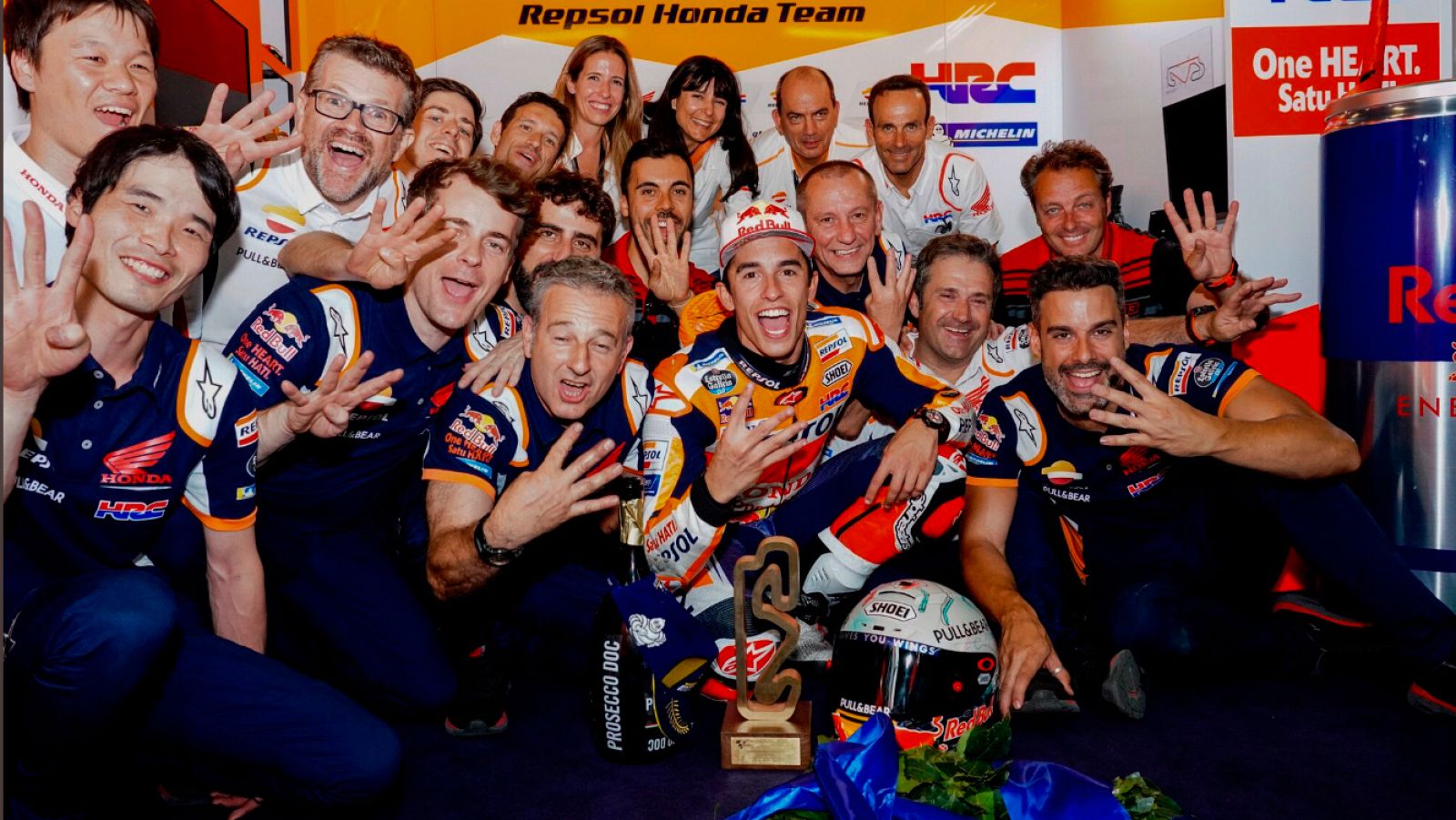 Marc Máquez renueva con Honda