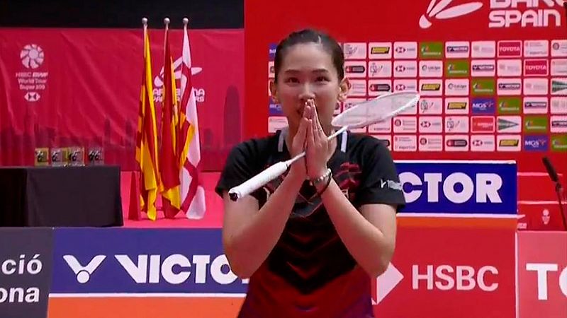 Chochuwong remonta ante Carolina Marín y se corona campeona del Masters de España