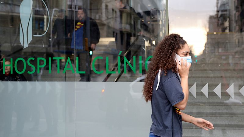 Cuatro nuevos positivos por coronavirus: dos hombres en Madrid y Castellón y dos mujeres en Barcelona y Tenerife