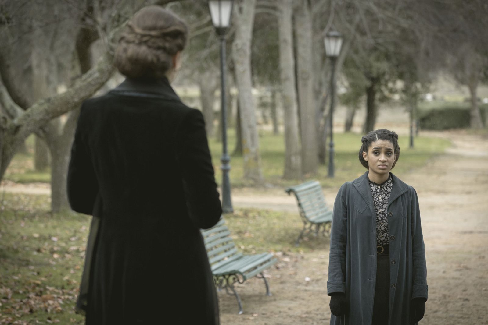 Tenso encuentro entre Genoveva y Marcia