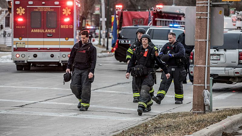 Un tiroteo en Wisconsin deja al menos seis muertos, incluido el atacante