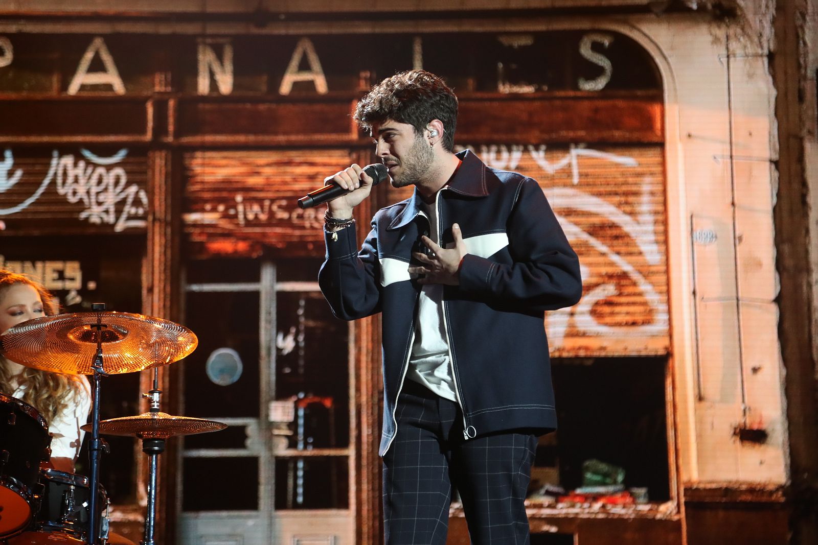 Rafa cantando en la gala 7 de Operación Triunfo