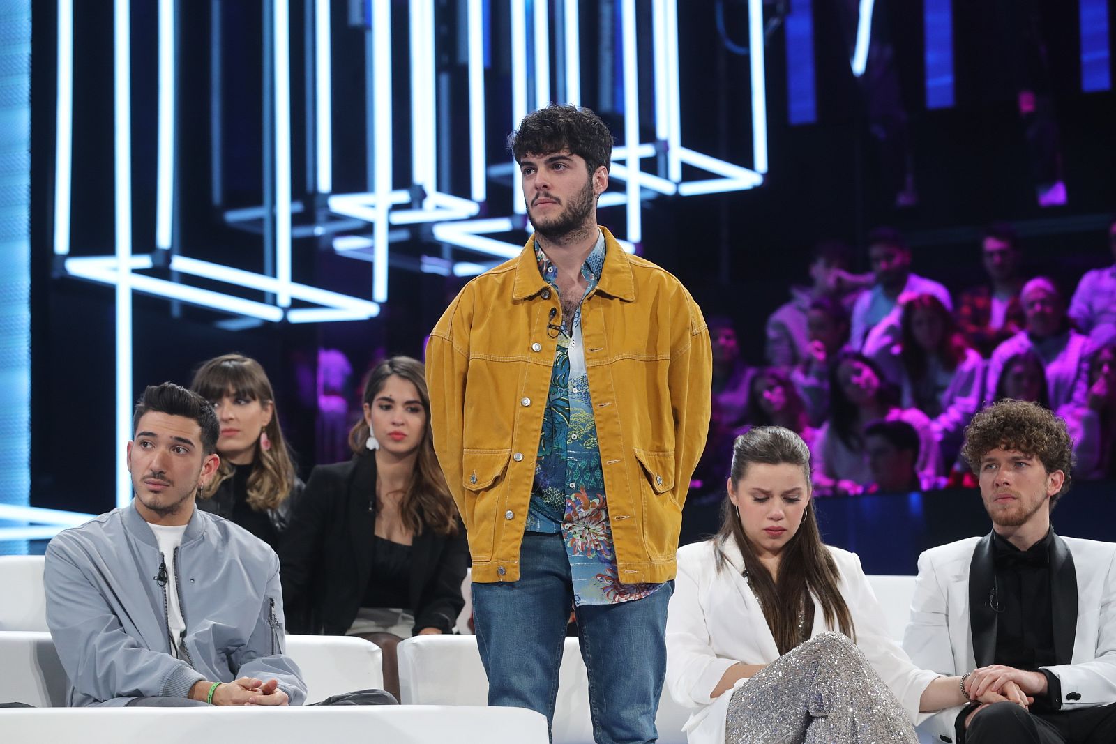 Rafa escucha el veredicto del jurado en la gala 6