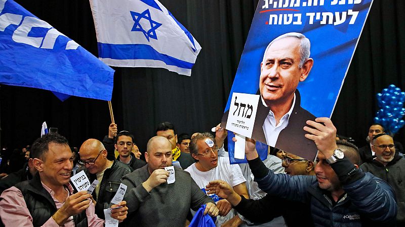 Netanyahu roza la mayoría en las terceras elecciones en Israel en un año, según sondeos a pie de urna