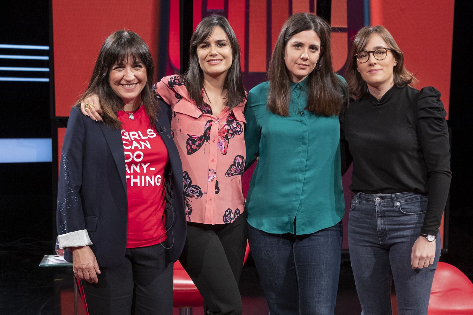 Judith Colell, Belén Funes y Jara Yáñez, con Elena S. Sánchez