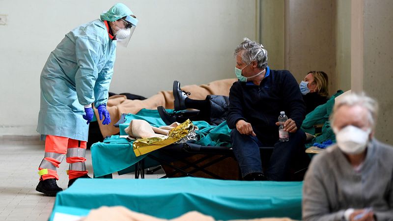 Los muertos con coronavirus en Italia suben a 1.809, 368 más en las últimas 24 horas