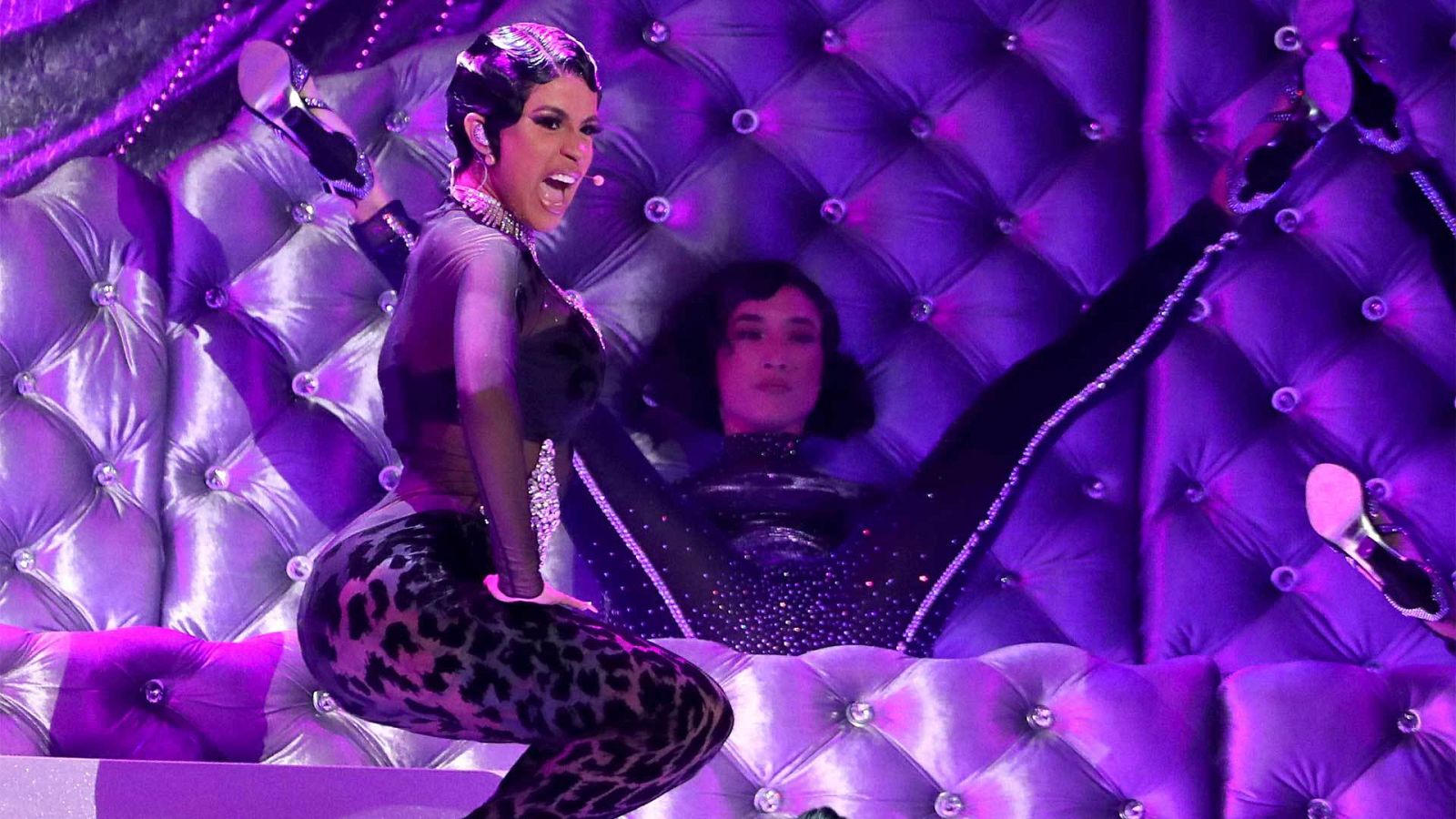 Cardi B en su actuación en los premios Grammy del pasado año.