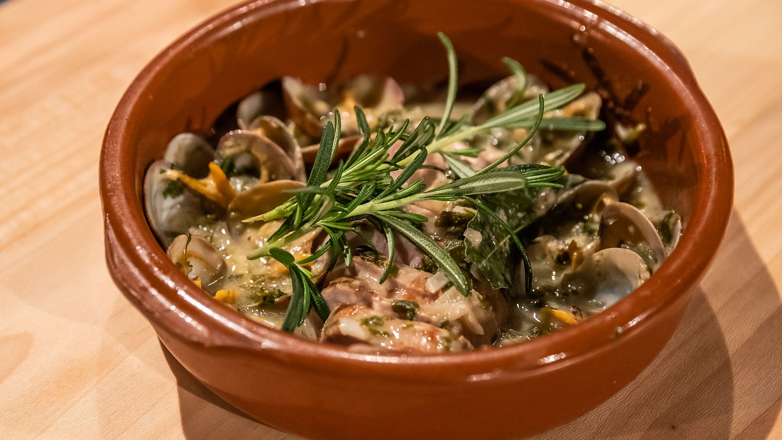 MasterChef 8 - Receta de "Almejas a la merinera y solomillo de cerdo" de Juana