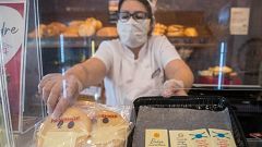 PeluquerPeluquerías, panaderías o fontaneros podrán pedir la suspensión durante seis meses en las cotizaciones