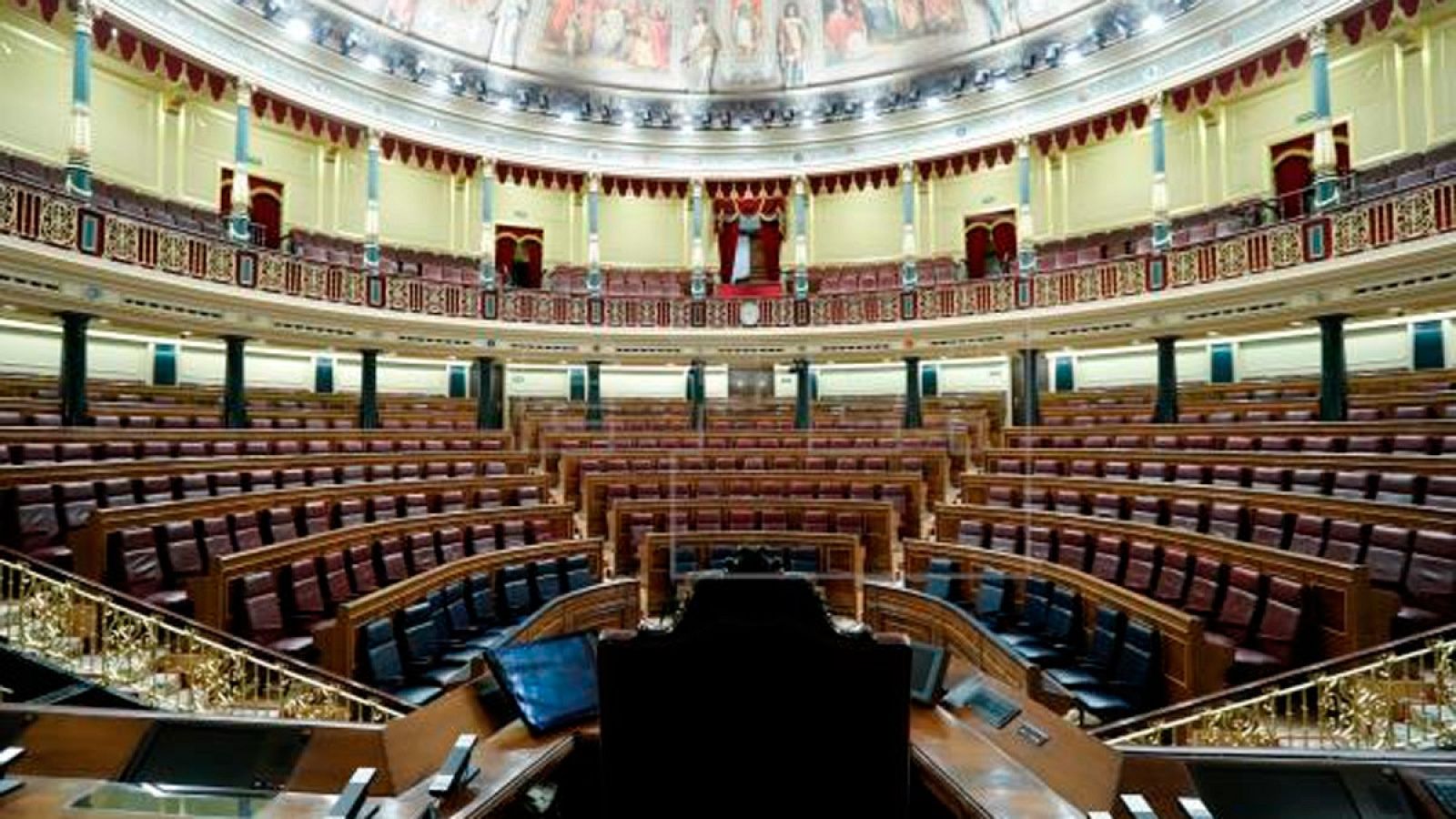 El Congreso aprueba la formación de una comisión de reconstrucción por unanimidad