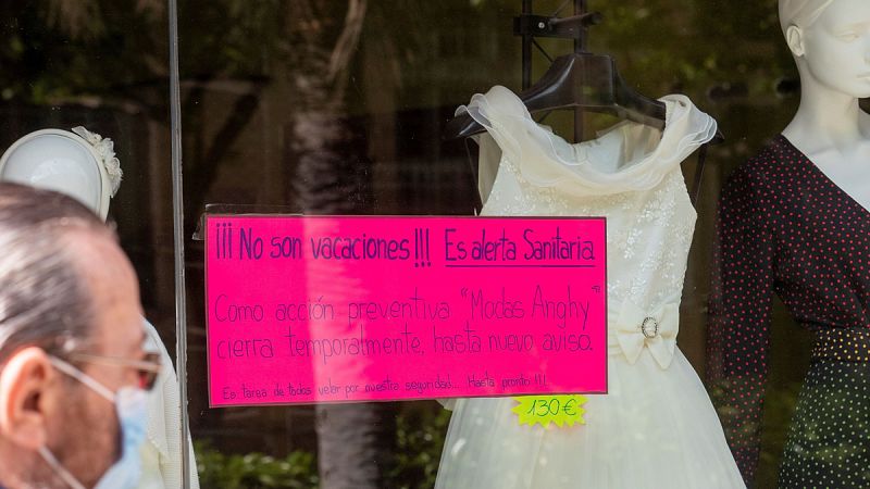 Las ventas minoristas sufren una caída mensual histórica del 15,3 % en marzo 