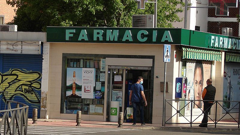 La Comunidad de Madrid repartirá siete millones de mascarillas gratis en las farmacias el lunes