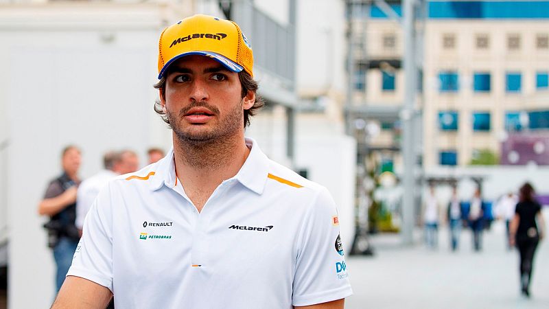 Carlos Sainz ficha por Ferrari