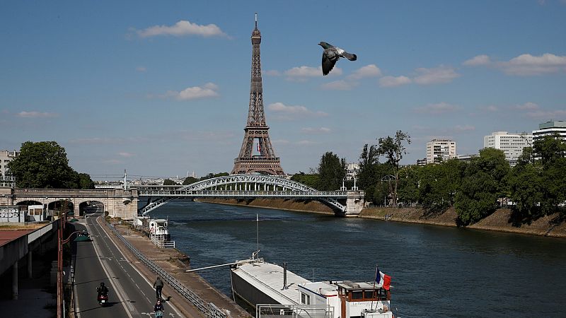 Francia anuncia un plan de 18.000 millones de euros para ayudar al sector turístico