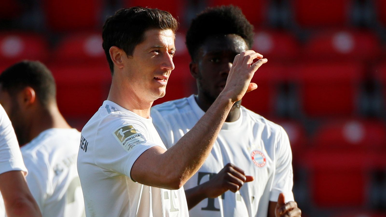 Lewandowski celebra su gol