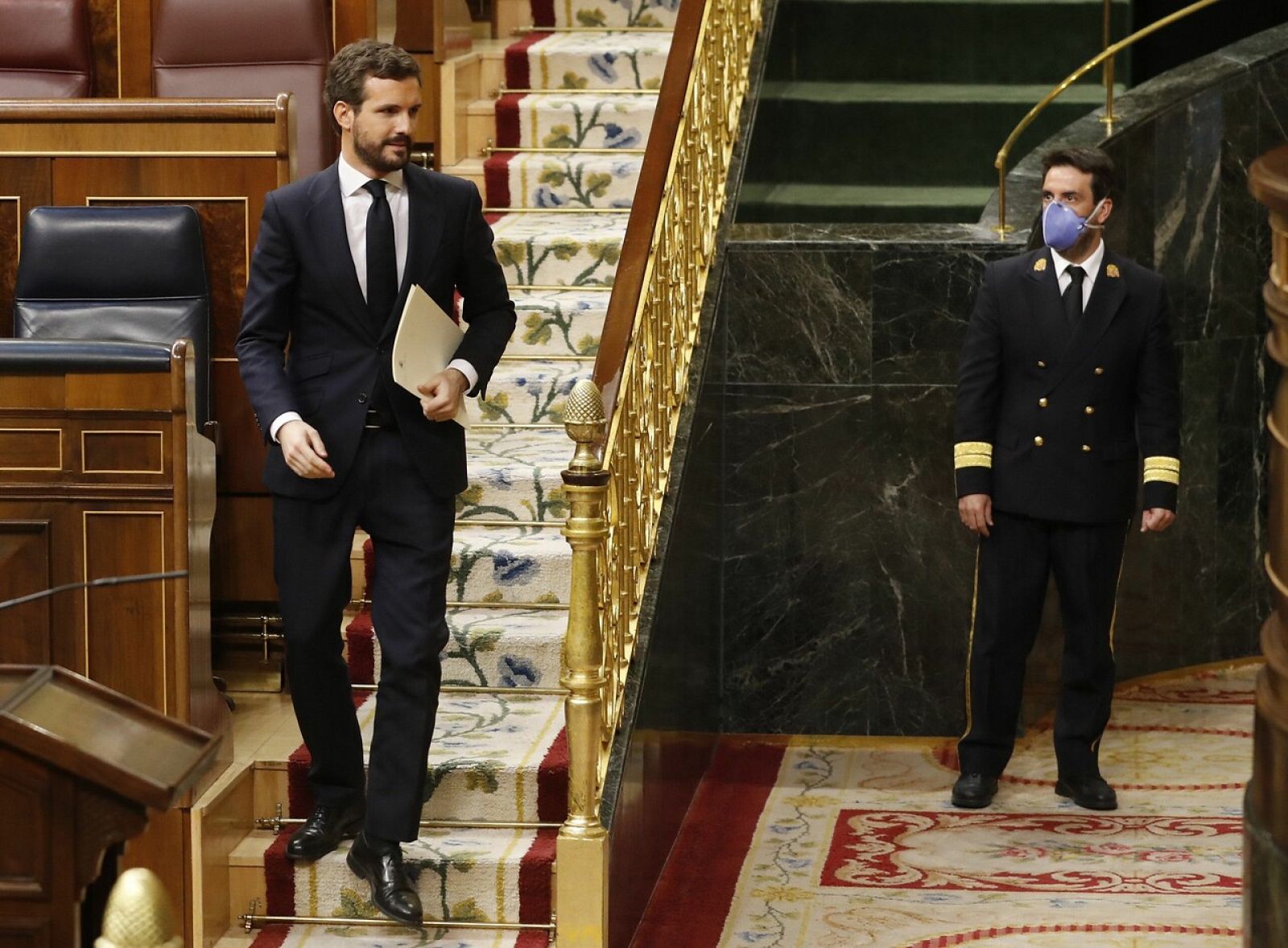 El líder el PP, Pablo Casado, en el Congreso durante la aprobación del estado de alarma.