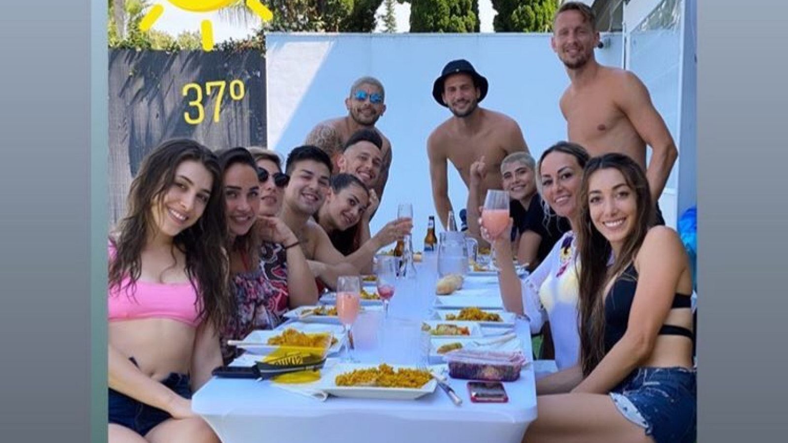 La polémica fotografía borrada por Éver Banega