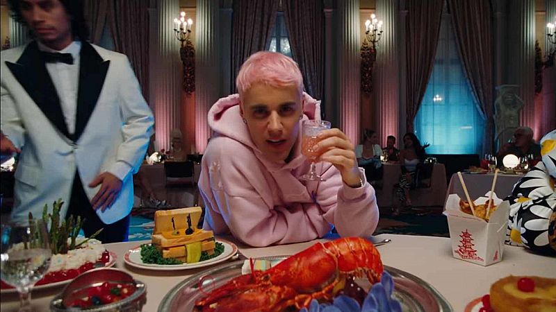 Anonymous, Justin Bieber y el 'Pizzagate': ¿denunció Bieber haber sufrido abusos sexuales en el videoclip de "Yummy"?