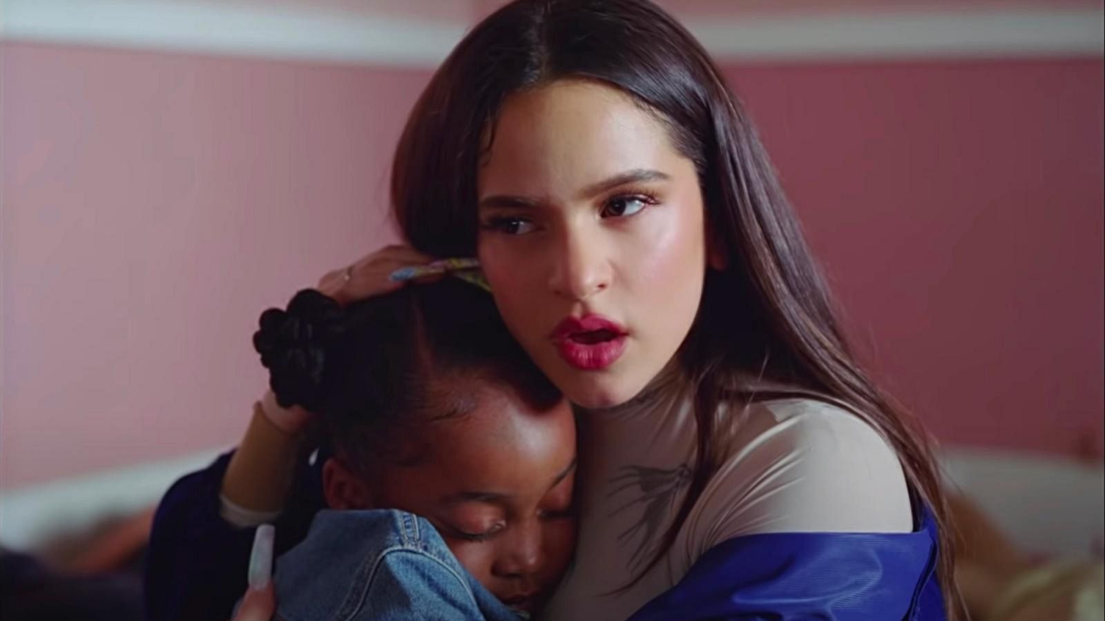 Así ha sido el éxito mundial de Rosalía con su colaboración con Travis Scott 'TKN'