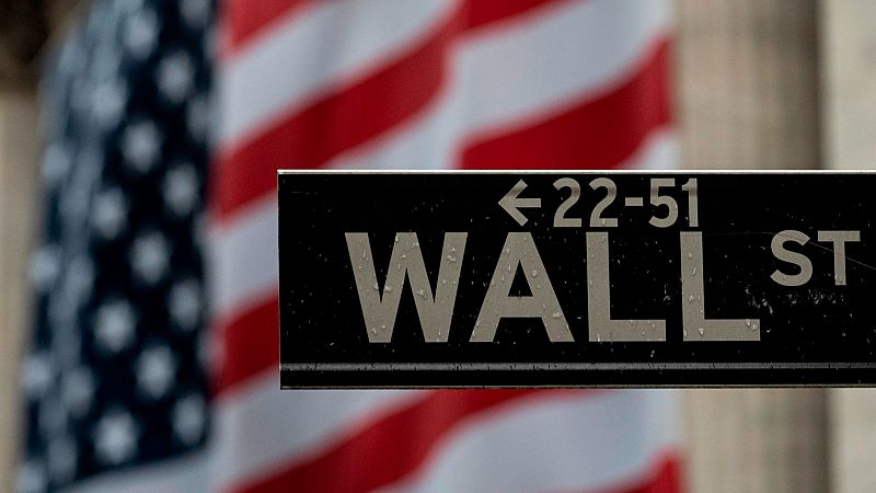 Fuertes caídas en bolsa: el Dow Jones pierde un 6,9 % mientras que el Ibex 35 cae más de un 5 % 