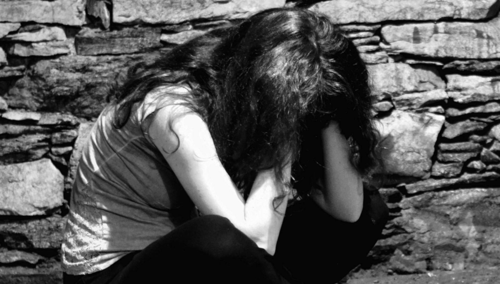 La violencia sexual en conflictos se dirige principalmente contra las mujeres