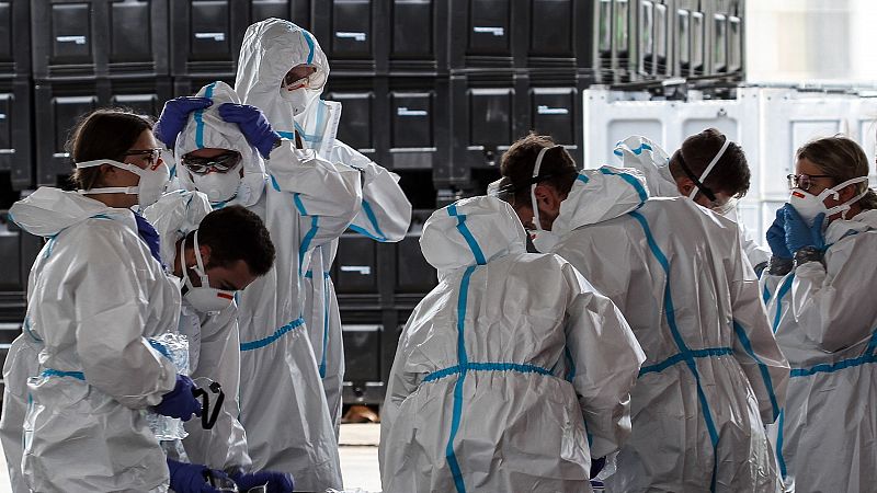 El brote en una planta cárnica de Alemania deja ya más de 1.000 trabajadores contagiados de Covid-19