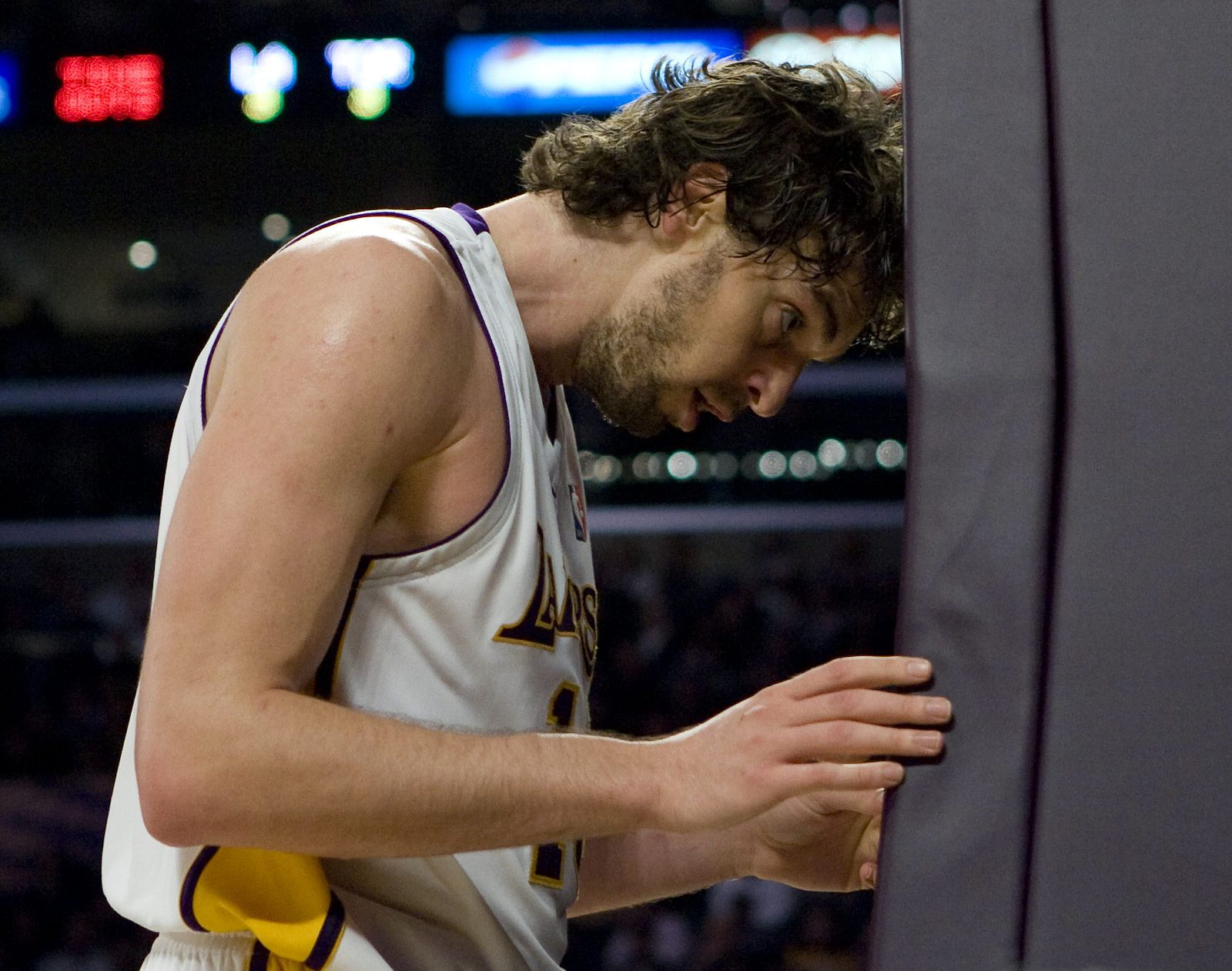 LAKERS DE LOS ÁNGELES VS. RAPTORS DE TORONTO