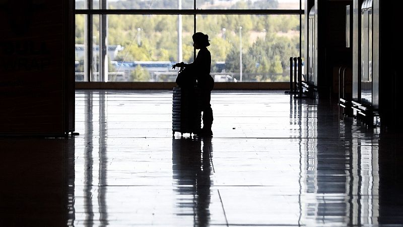 Simón: "No podemos dar una importancia excesiva a las PCR para controlar casos importados"