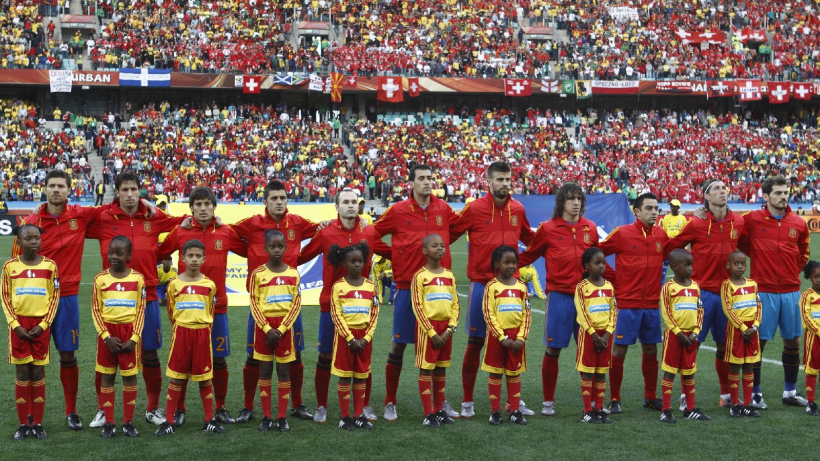 Once inicial de España en el primer partido del Mundial 2010