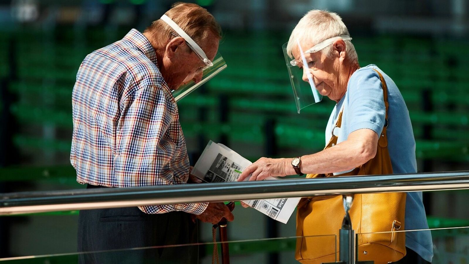 Pasajeros en el aeropuerto de El Prat, Barcelona