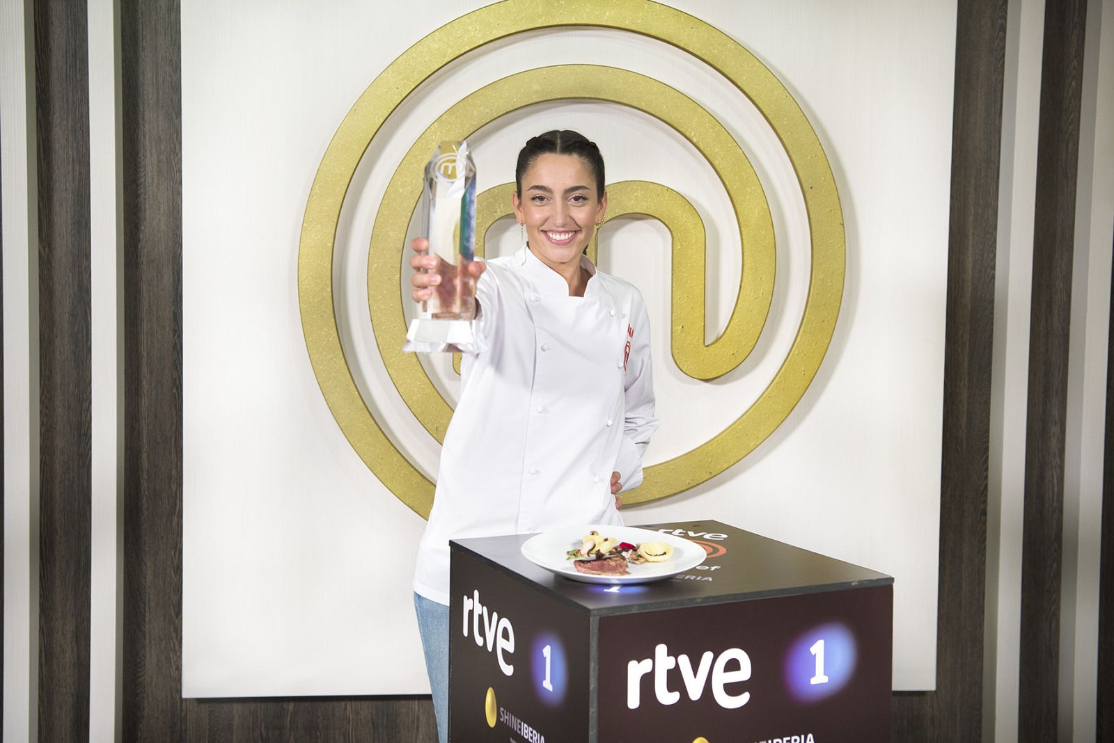 Ana, ganadora de Masterchef 8