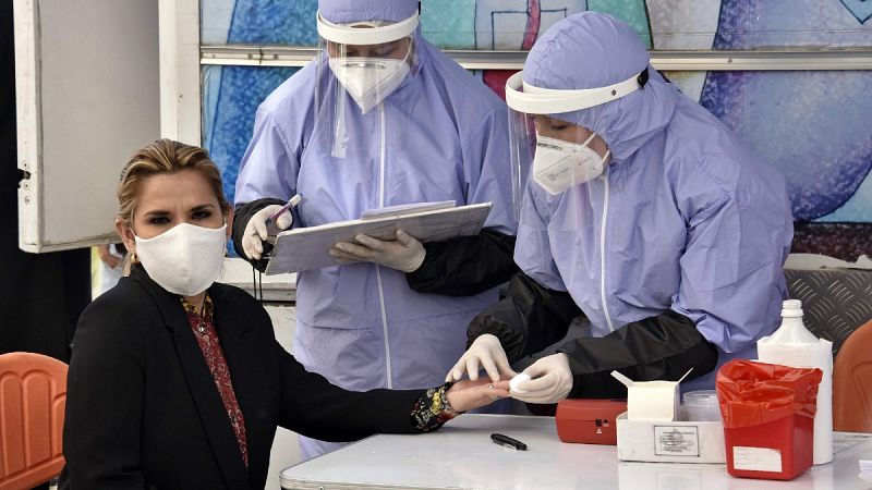 La presidenta interina de Bolivia, Jeanine Áñez, da positivo por coronavirus