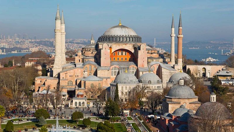 Erdogan convertirá la antigua basílica de Santa Sofía en mezquita con el visto bueno de la justicia turca