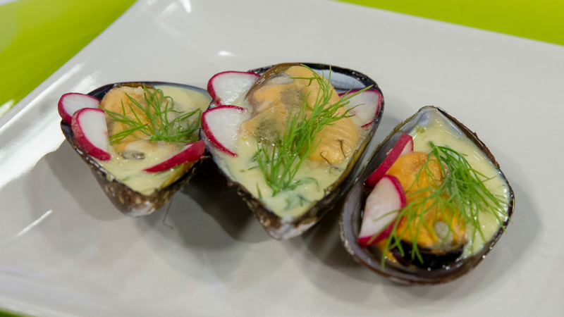 Mejillones con yogur, eneldo y mostaza 