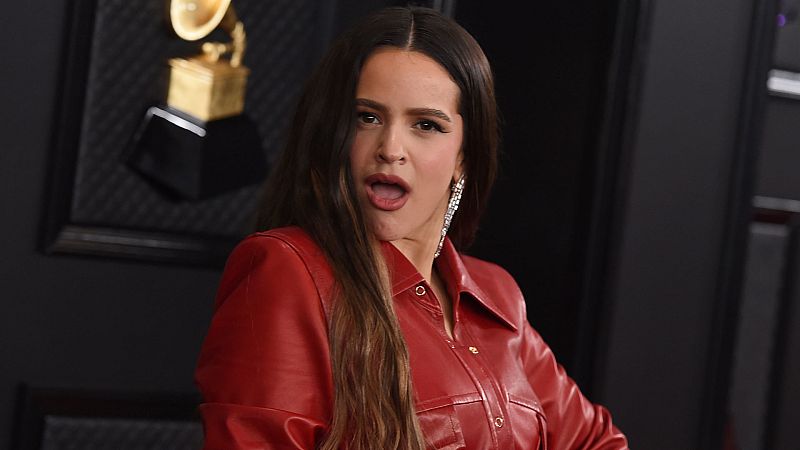 Rosalía publica un tuit sobre la UFC y los millennials piden ayuda: no entienden su "idioma"