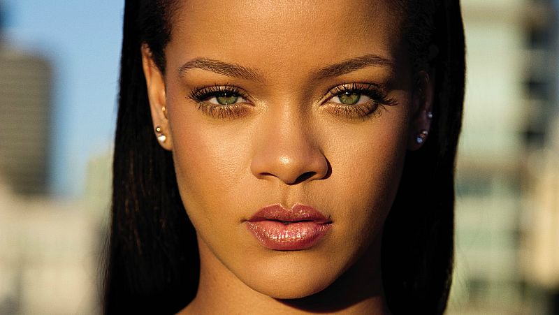 Rihanna lanza su nueva línea de cosméticos para la piel... ¿y deja aparcada su carrera musical?