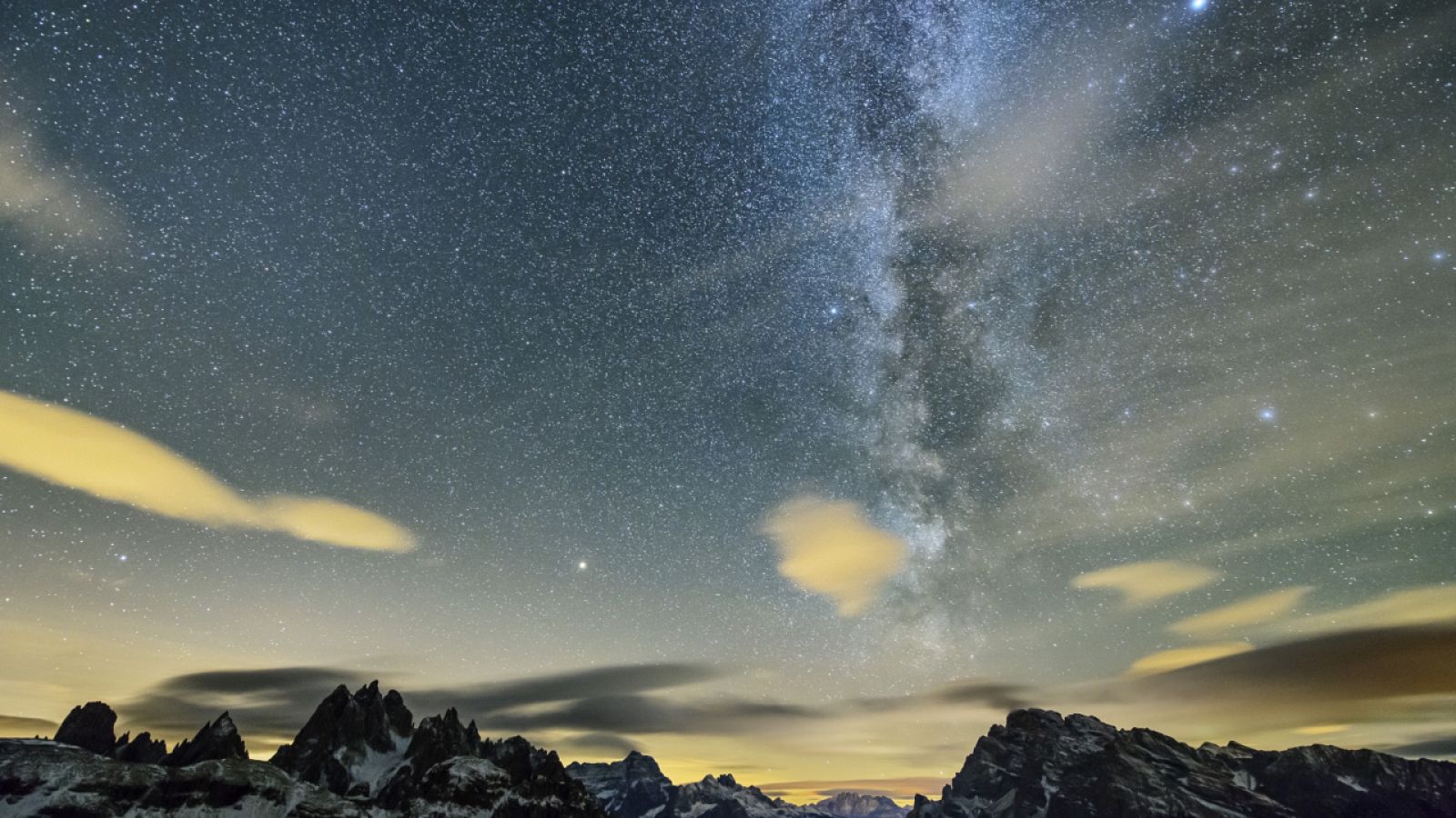 Aquí la Tierra - La Via Láctea