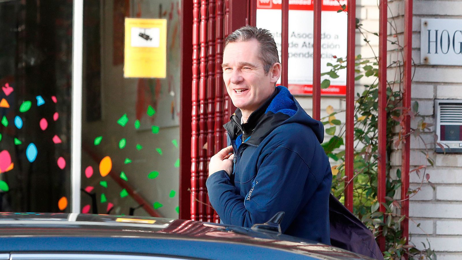 Urdangarin, en una de sus salidas de la cárcel para hacer voluntariado en una ONG