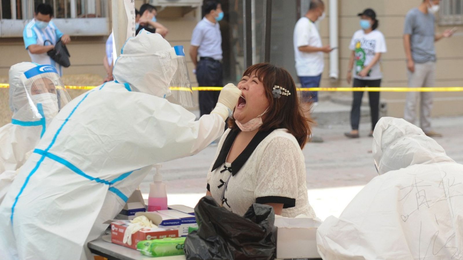 China registra 101 nuevos contagios, 89 de los cuales en Xinjiang