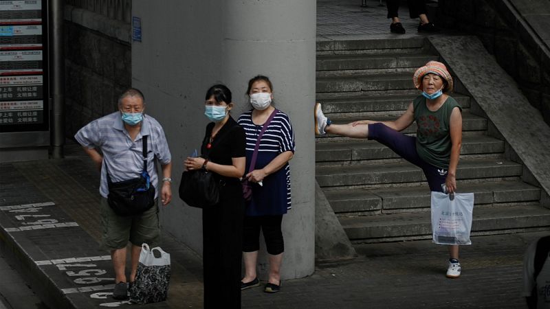 China registra 49 nuevos casos de coronavirus, cuatro más que el día anterior