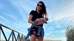 Pilar Rubio nos muestra a Máximo Adriano una semana después de dar a luz